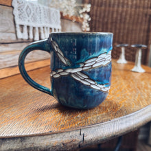 Load image into Gallery viewer, Blue Swirl &amp; White Braid Mug
