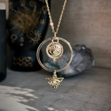 Load image into Gallery viewer, Universal Eye Necklaces
