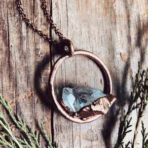 Halo Quartz Necklace
