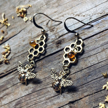 Load image into Gallery viewer, Gold Bee Honeycomb Amber Earrings
