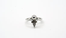 Load image into Gallery viewer, Sterling Silver Energy Arrow Ring
