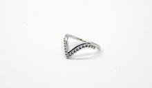 Load image into Gallery viewer, Sterling Silver Vixen Ring
